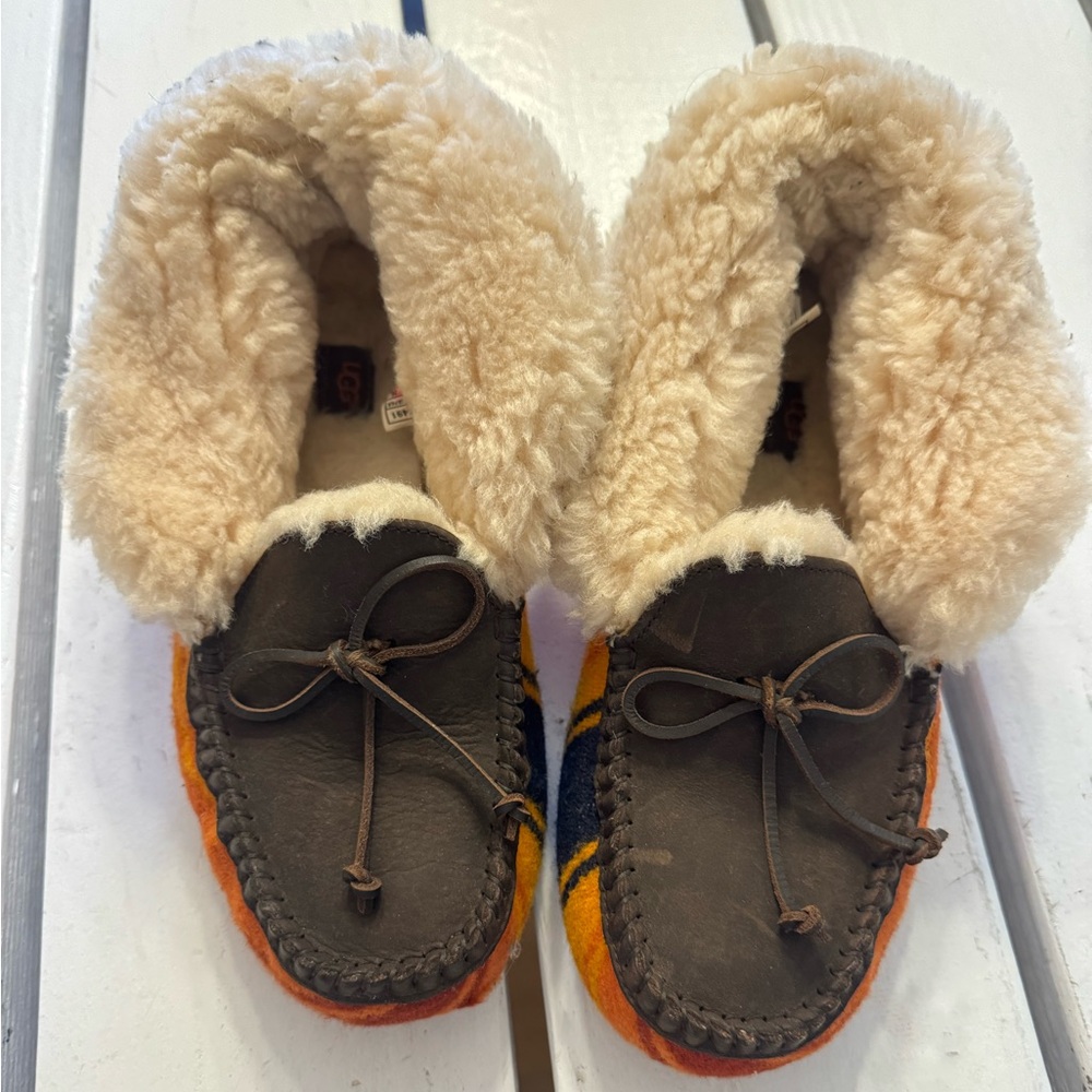 UGG x Pendleton Brown and Orange Sz 9 Moccasin Slippers